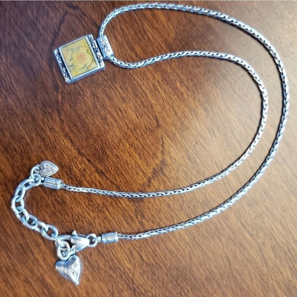 BRIGHTON vintage flower pendent‎ necklace
